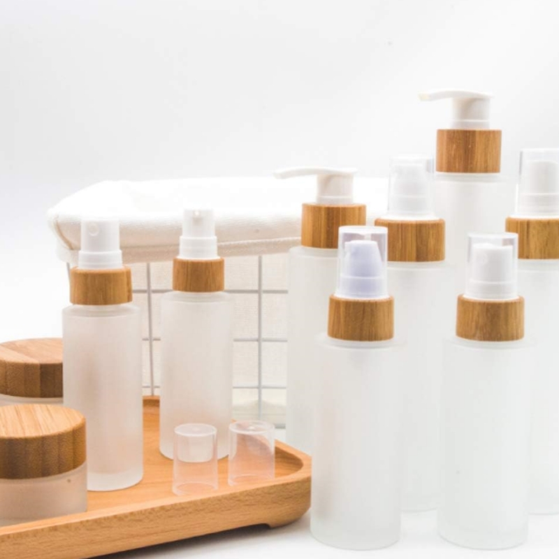 Creative bamboo pump bottle to improve quality of life