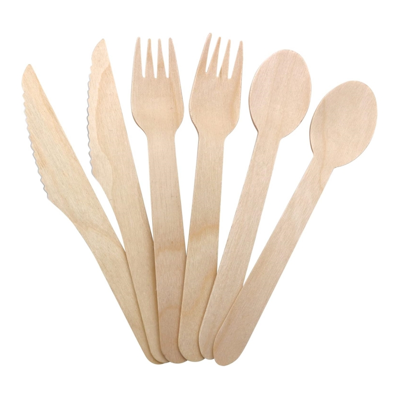The design of the wooden knife, fork and spoon is inspired by nature