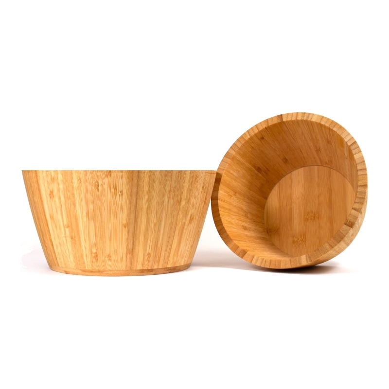 Bamboo salad bowls are the best choice for enjoying healthy salads