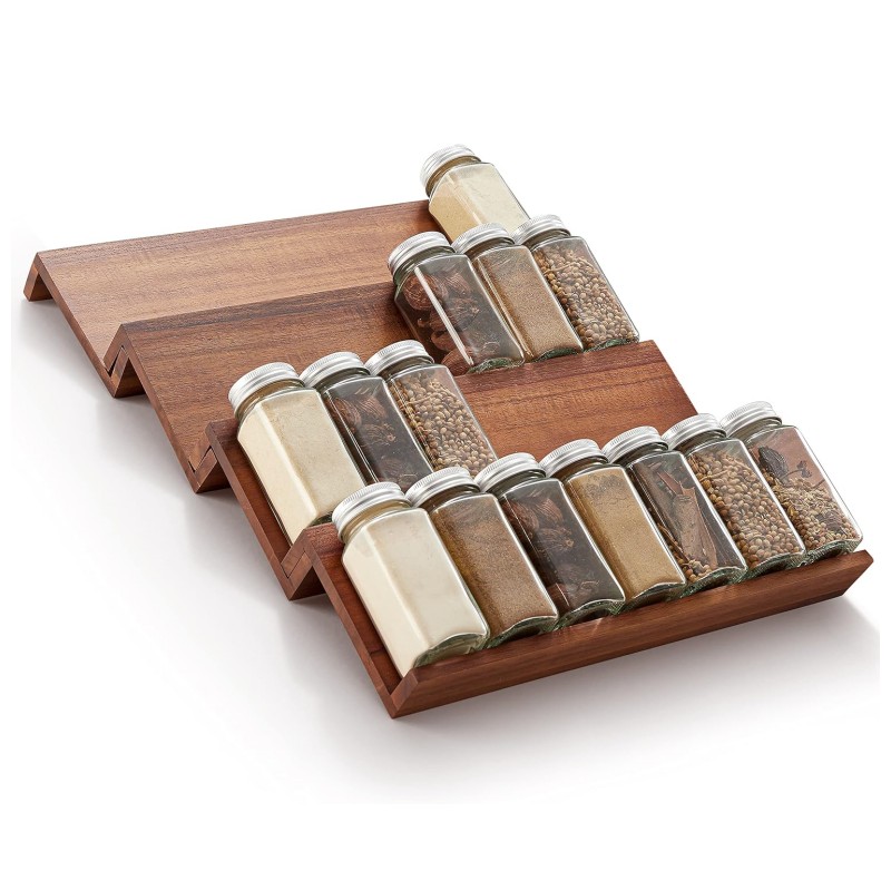 The wooden seasoning rack adds a natural beauty to your kitchen