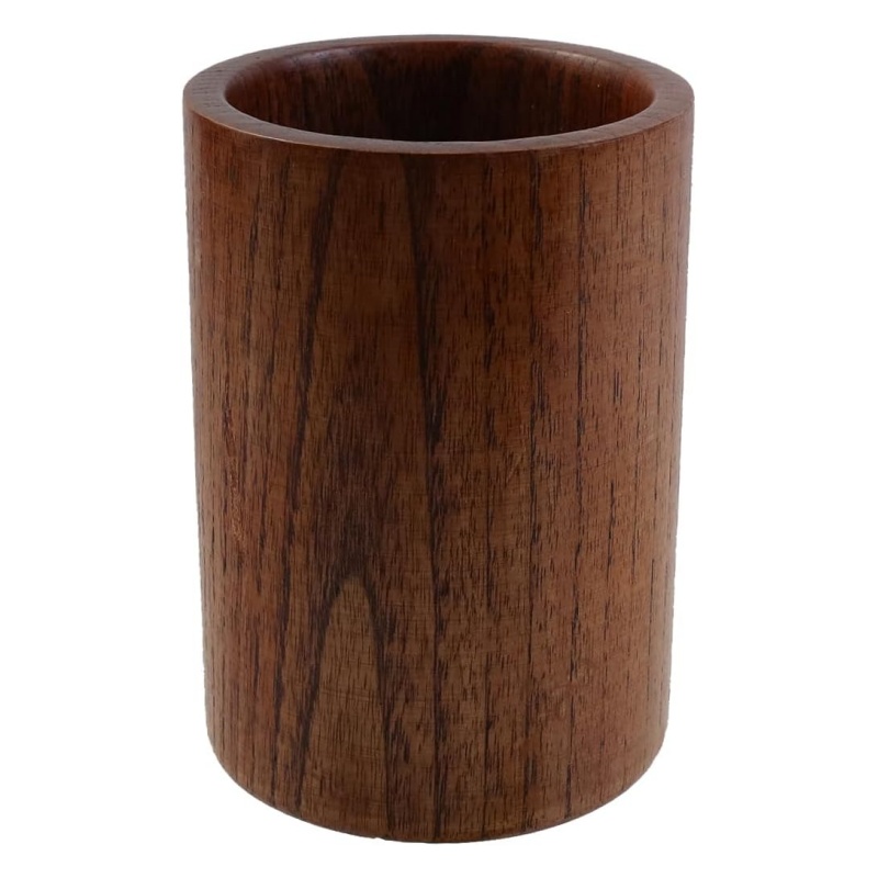 How can wooden chopstick holders add a natural touch to your dining table