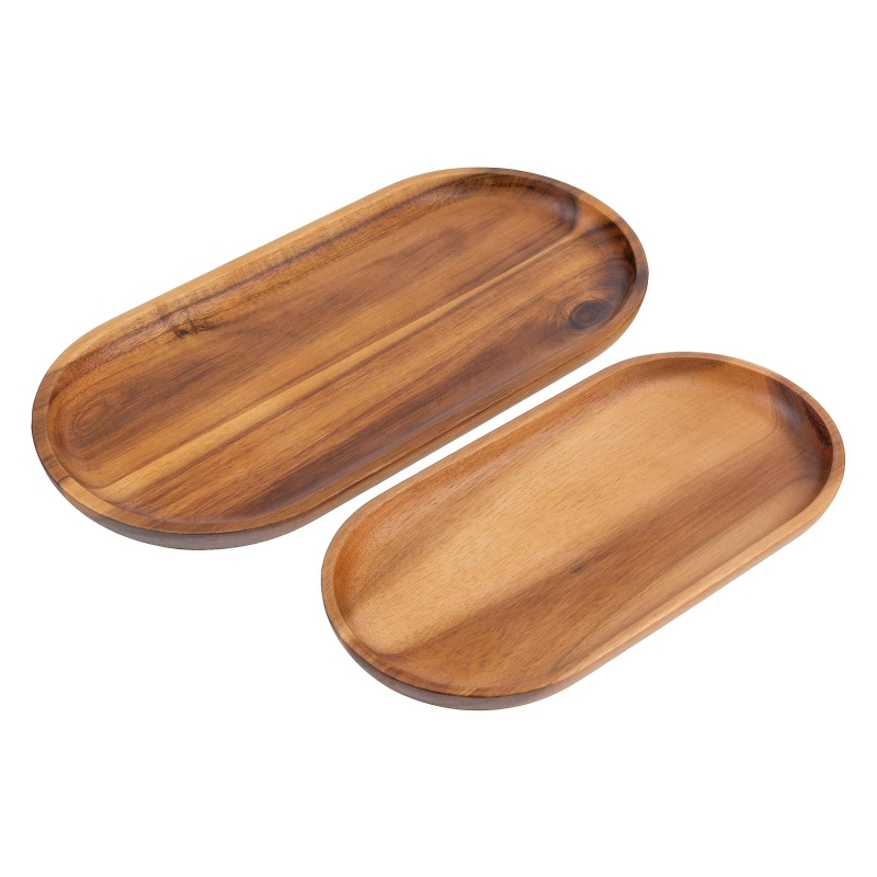 The versatility of wooden dinner plates makes dining more convenient