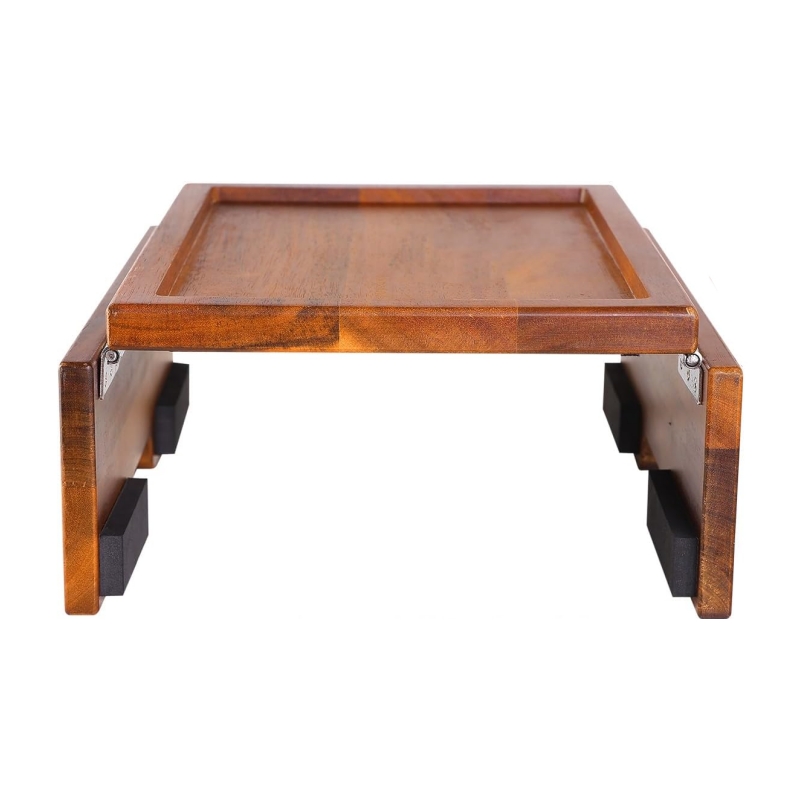 Choosing the right wooden sofa tray can enhance the appearance level of the living room