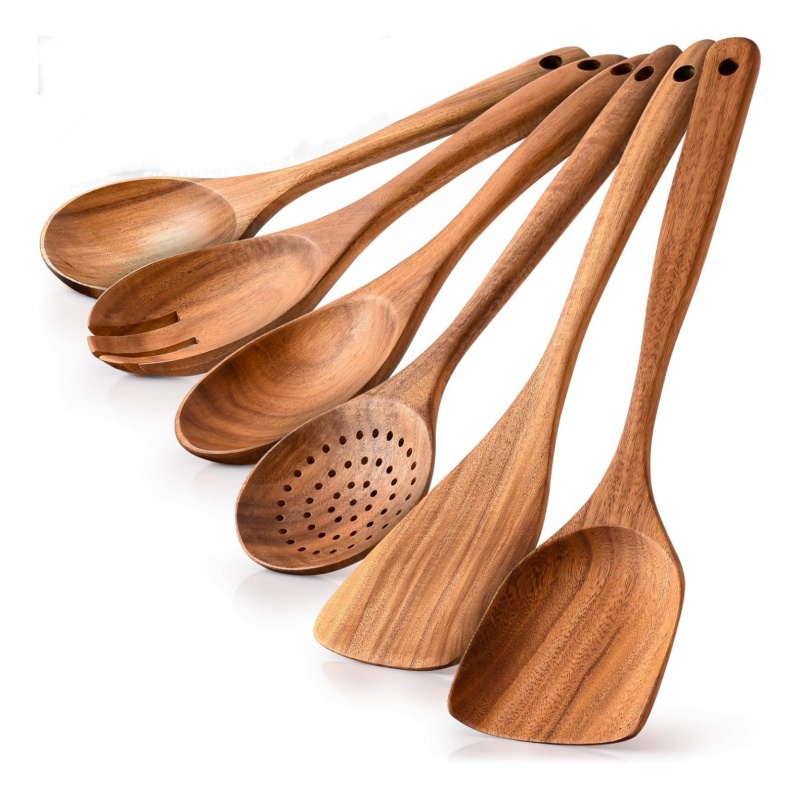 The hidden advantages of wooden kitchen utensils