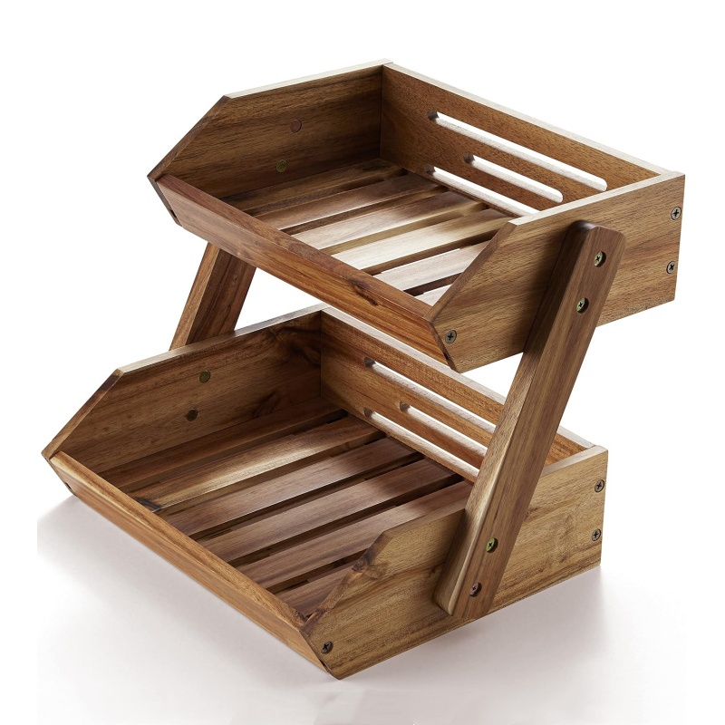 The solid wood fruit basket will not tip over when filled with fruits